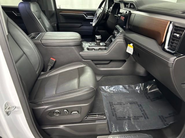 Used 2024 GMC Sierra 1500 Denali w/ Denali Reserve Package AWD/4WD image 10
