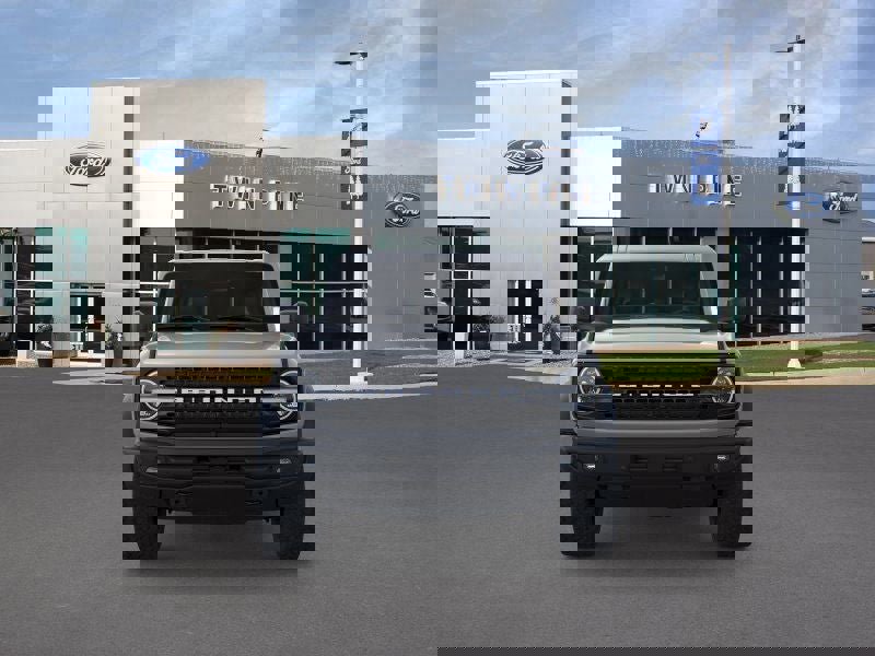 New 2026 Ford Bronco Outer Banks image 6