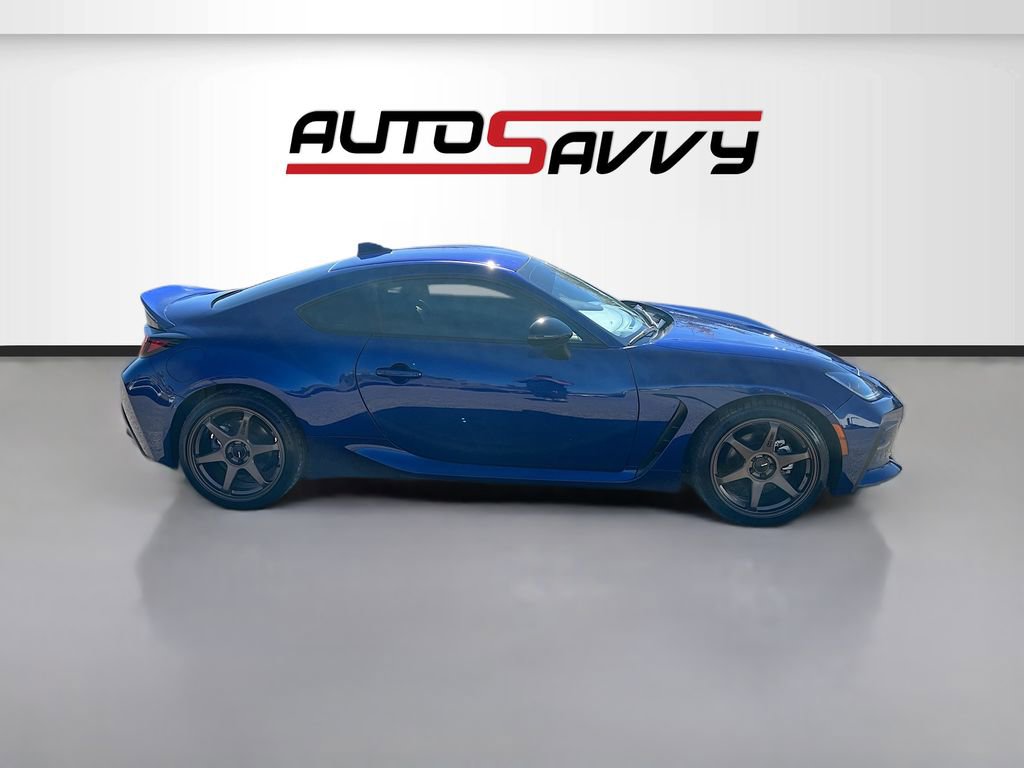 Used 2024 Toyota GR86 Premium image 8