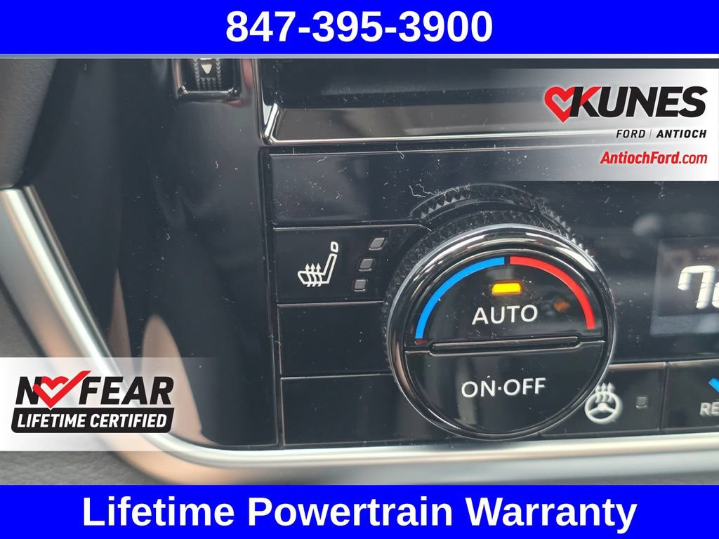 Used 2025 Nissan Rogue SL w/ SL Premium Package FWD image 43