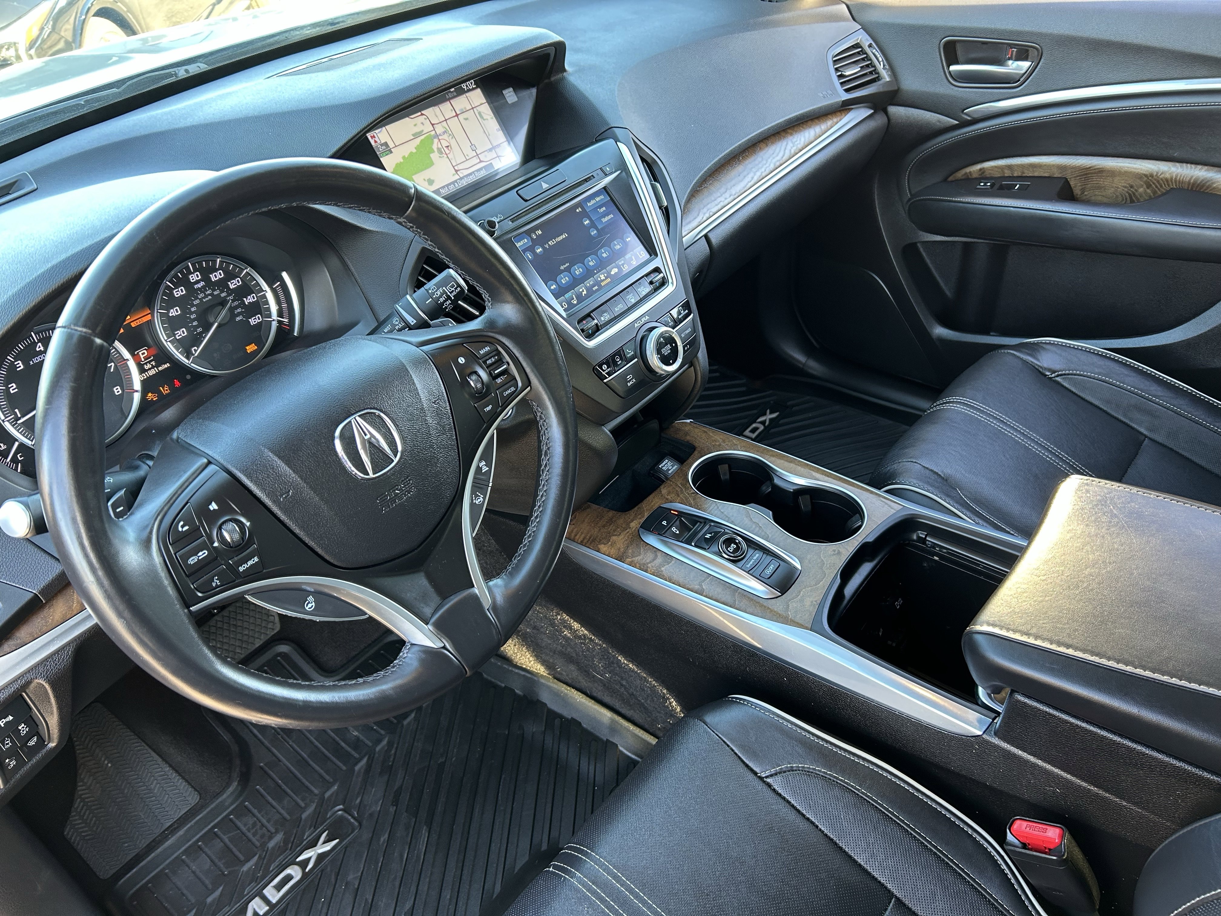 Used 2020 Acura MDX FWD w/ Advance Package image 18