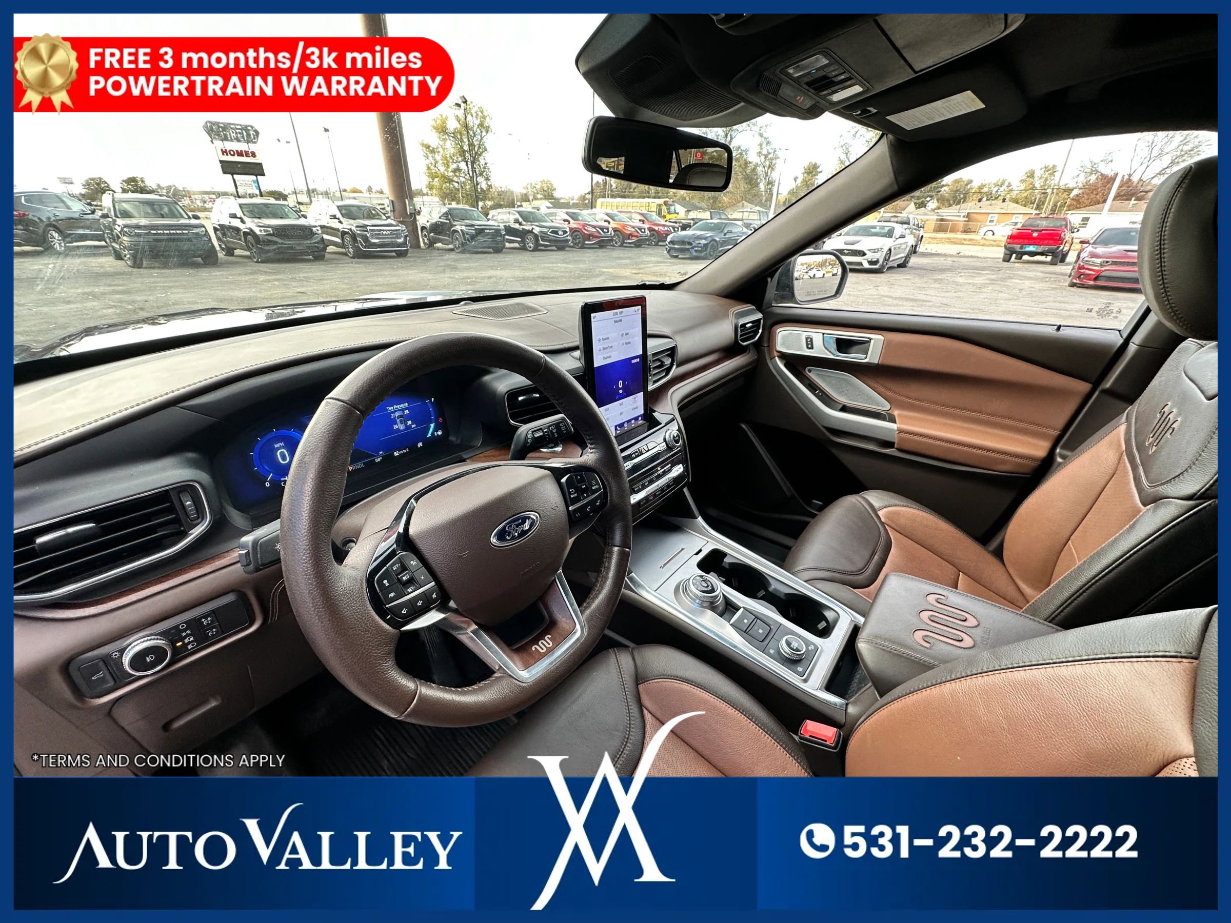 Used 2022 Ford Explorer King Ranch w/ Premium Technology Package image 21