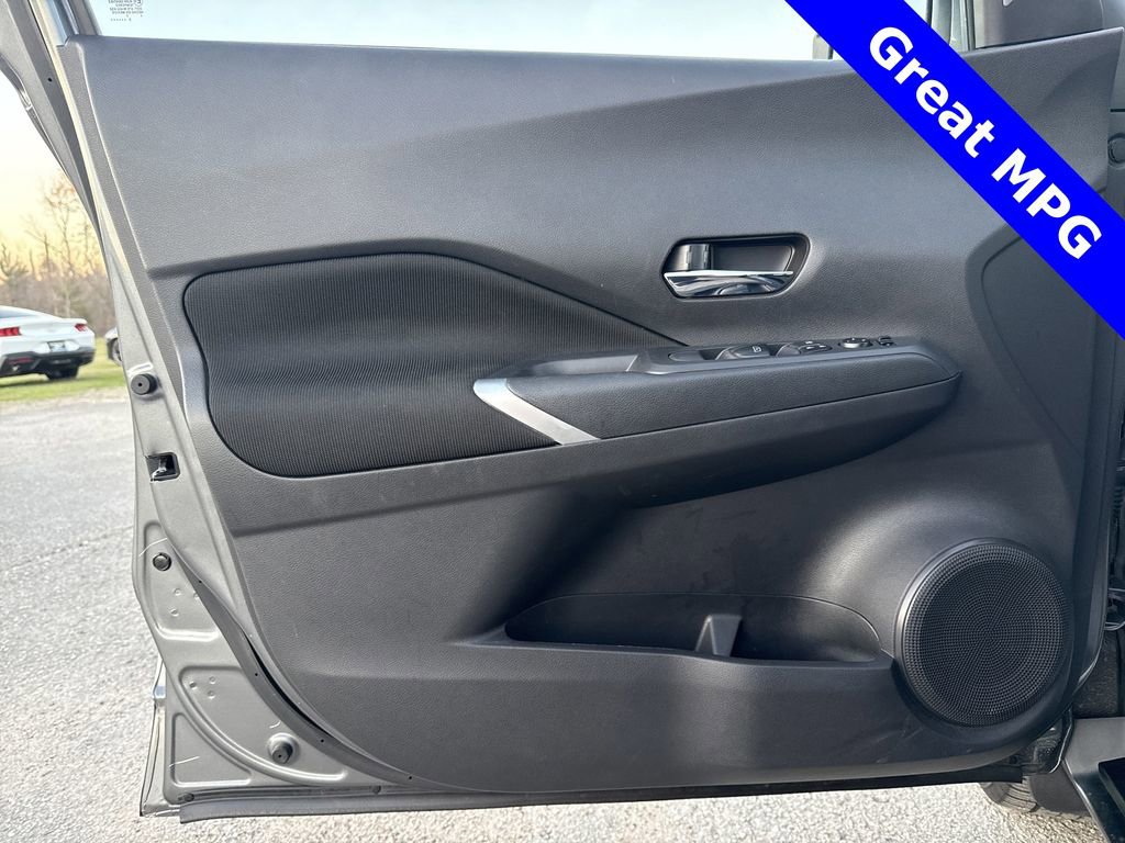 Used 2023 Nissan Kicks SV image 10