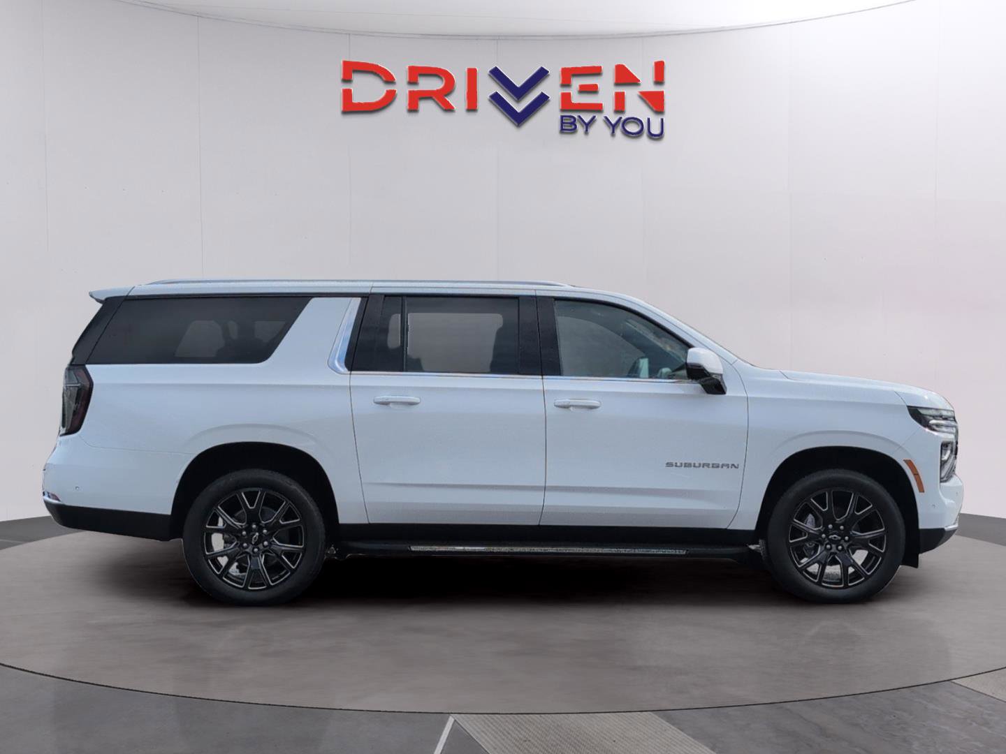 New 2026 Chevrolet Suburban LT w/ Comfort Package AWD/4WD image 3