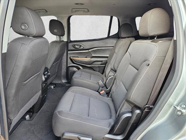 Used 2023 GMC Acadia SLE w/ Driver Convenience Package FWD image 14
