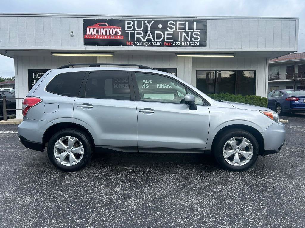 Used 2014 Subaru Forester 2.5i Premium w/ Popular Package #1