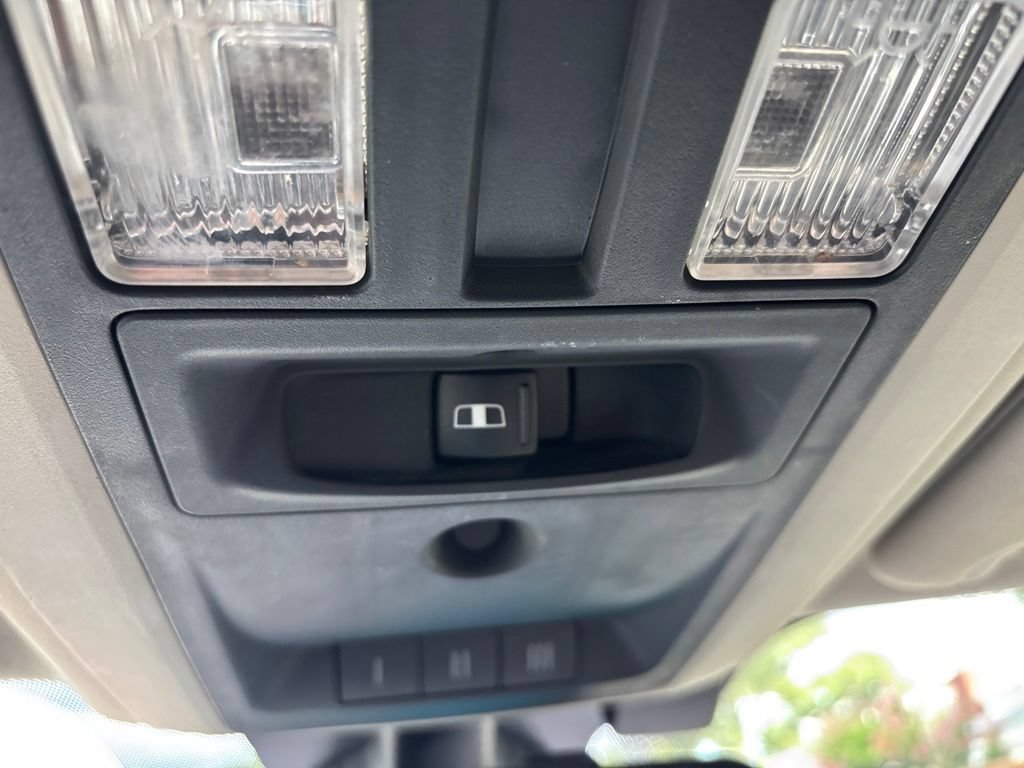 Used 2016 RAM 1500 Laramie w/ Convenience Group AWD/4WD image 32