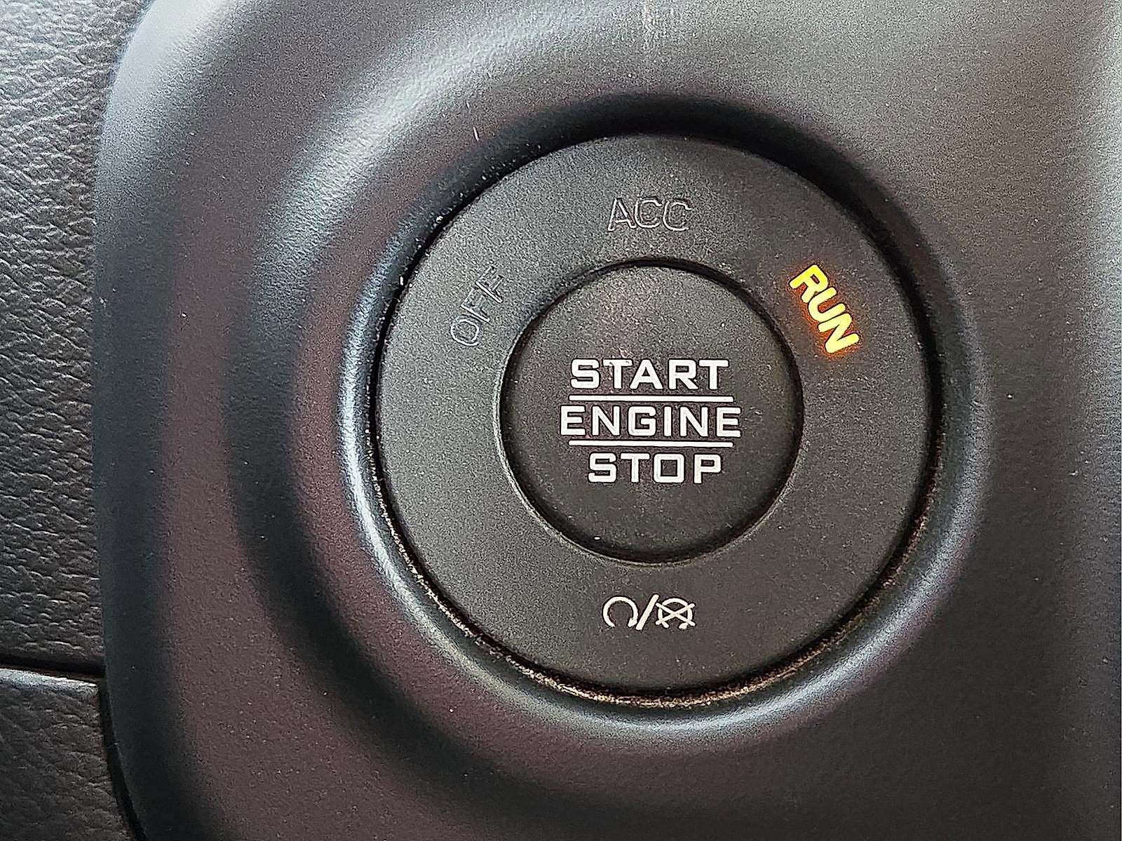 Used 2022 Jeep Wrangler Unlimited Sport image 19