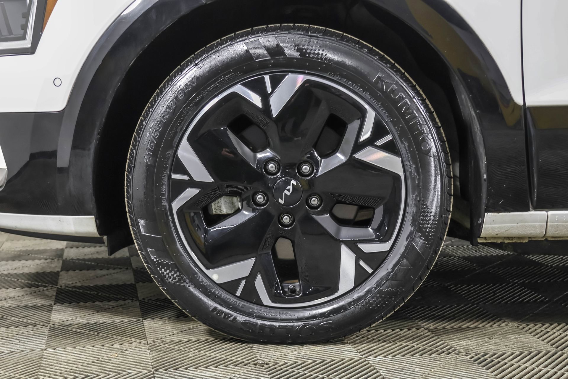 Used 2023 Kia Niro Wave w/ Wave Preserve Package image 25