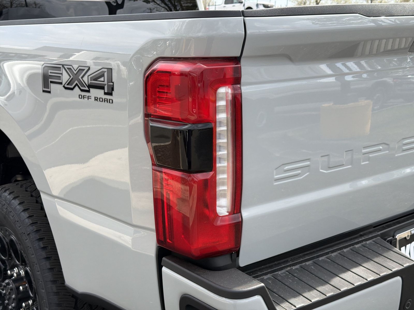 New 2026 Ford F250 Lariat w/ Black Appearance Package AWD/4WD image 17