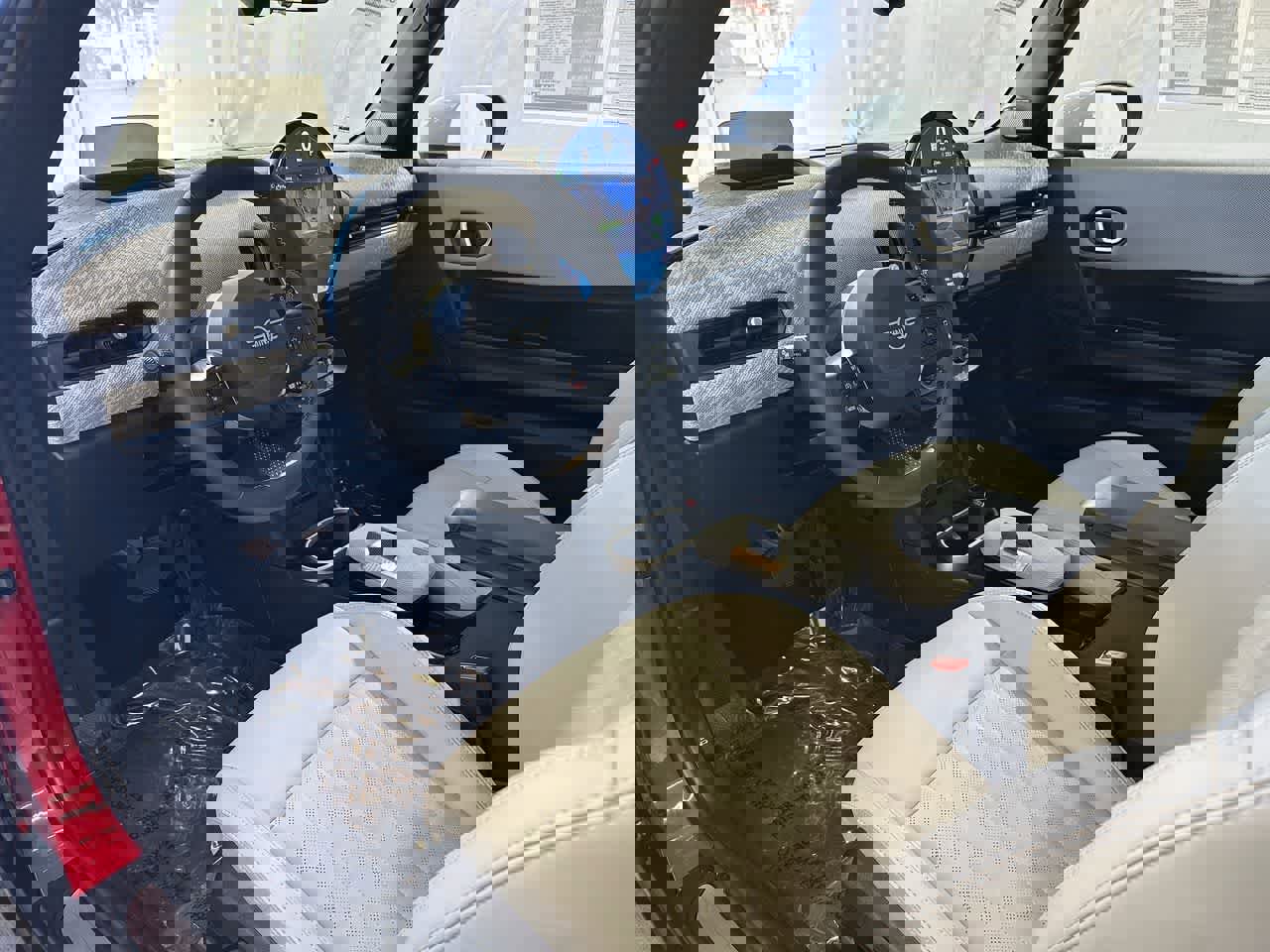 Certified 2025 MINI Cooper S image 9