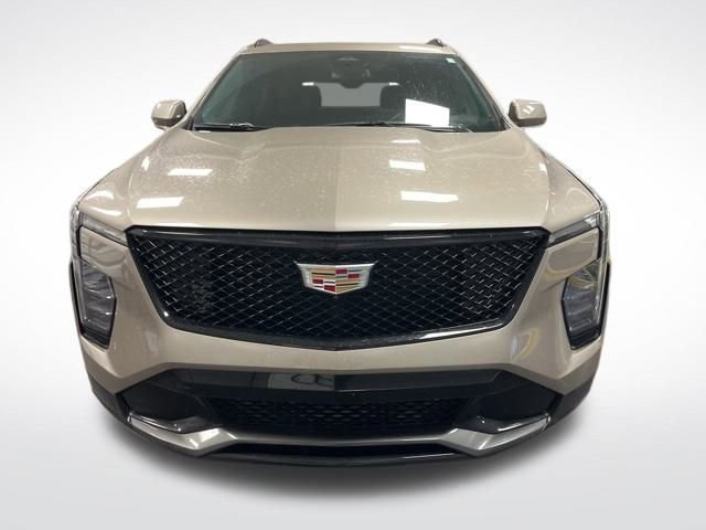 Used 2025 Cadillac XT4 Sport w/ LPO, Floor Liner Package image 8