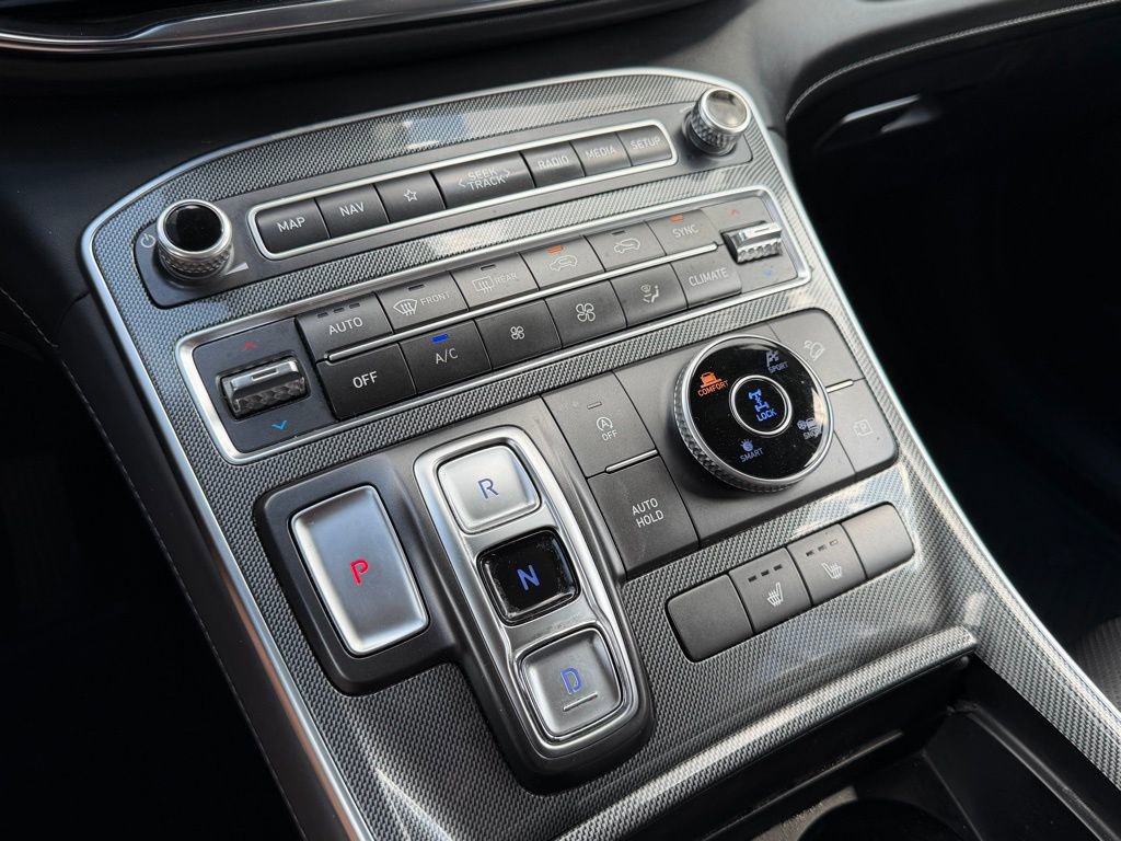 Used 2023 Hyundai Santa Fe SEL w/ Premium Package image 22