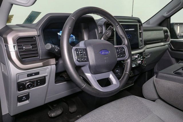 Used 2025 Ford F150 XLT w/ Equipment Group 301A Standard AWD/4WD image 18