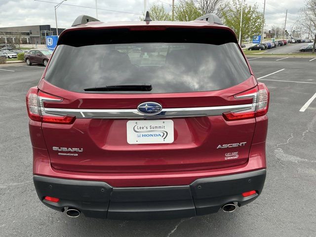 Used 2025 Subaru Ascent Premium image 4