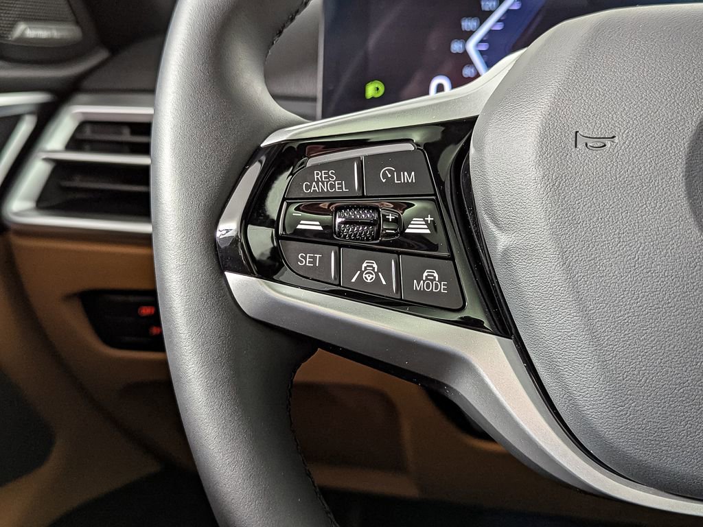 Used 2025 BMW i4 xDrive40i w/ M Sport Package image 30