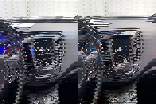 Used 2015 Chrysler 200 S w/ Navigation & Sound Group I image 6