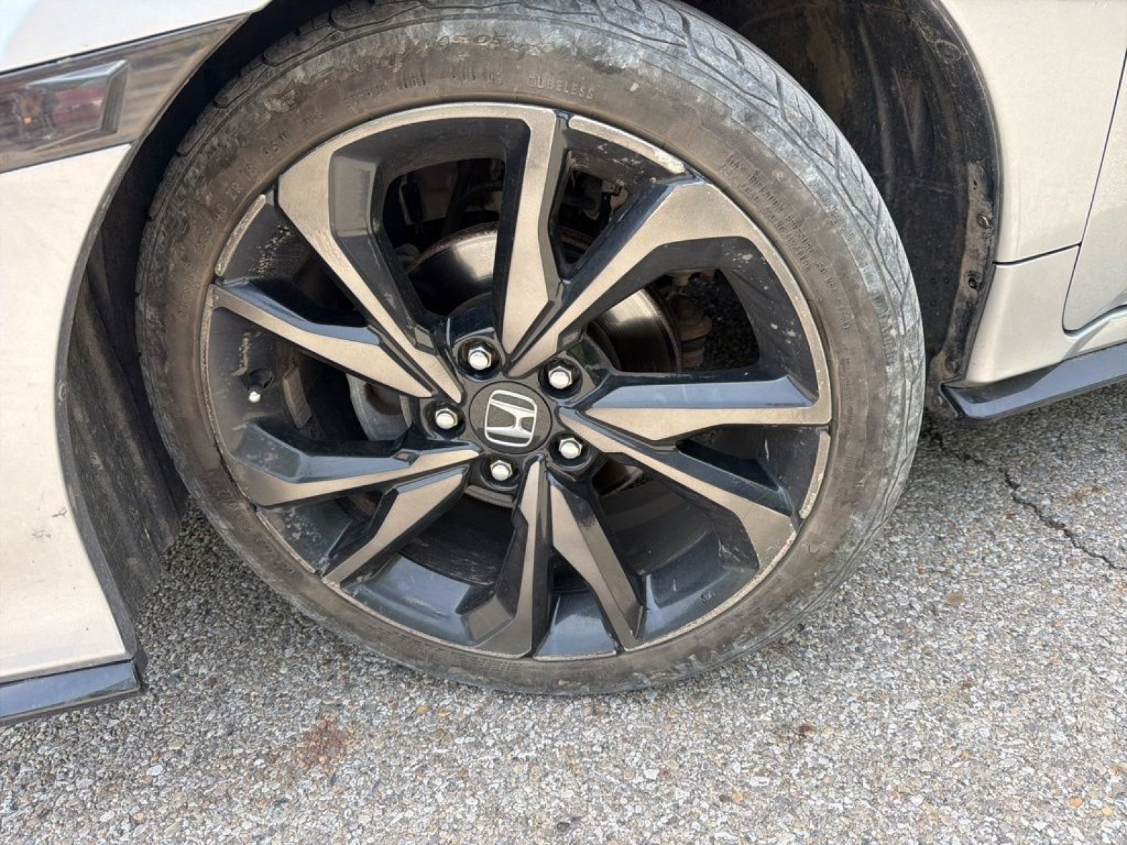 Used 2017 Honda Civic Sport image 11