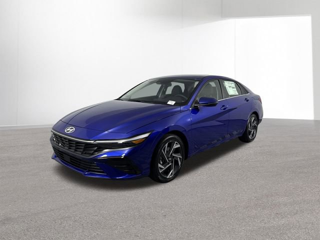 Used 2025 Hyundai Elantra Limited FWD image 11
