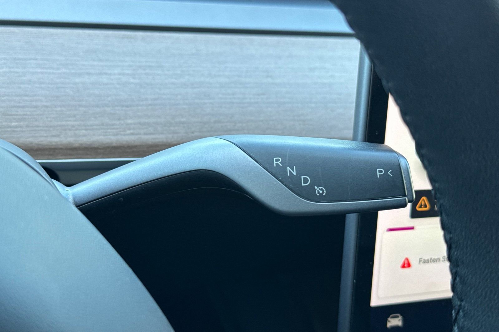Used 2022 Tesla Model Y Long Range AWD/4WD image 34