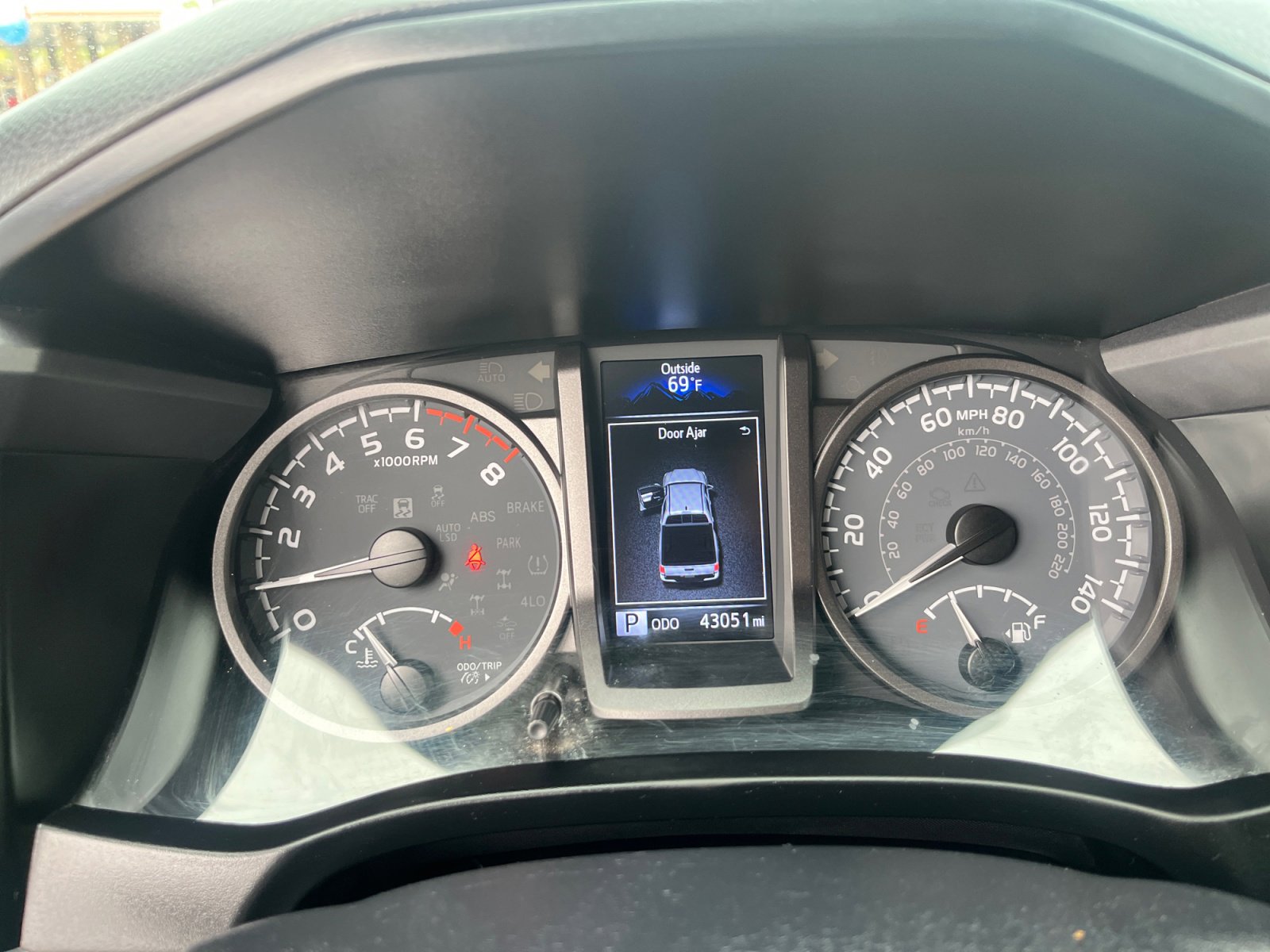 Used 2021 Toyota Tacoma TRD Sport AWD/4WD image 10