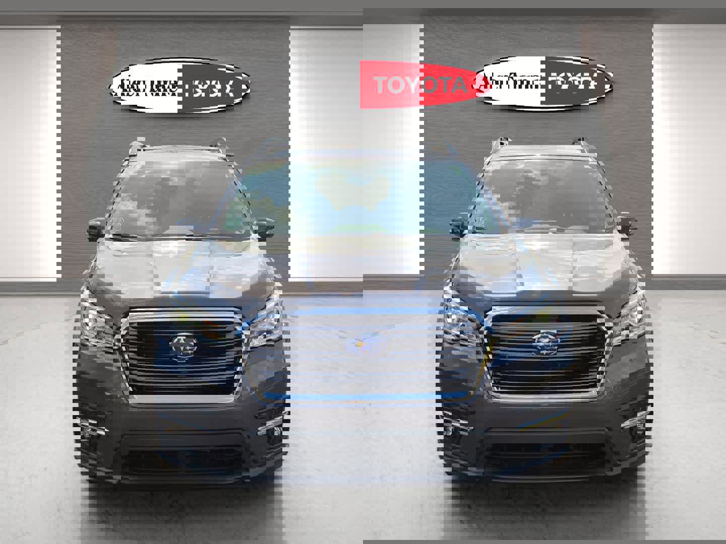 Used 2022 Subaru Ascent Limited image 4