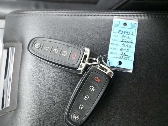 Used 2015 Lincoln MKX AWD w/ Equipment Group 101A image 22
