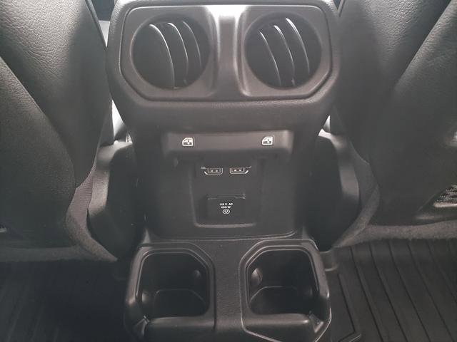 Used 2021 Jeep Gladiator Rubicon image 14