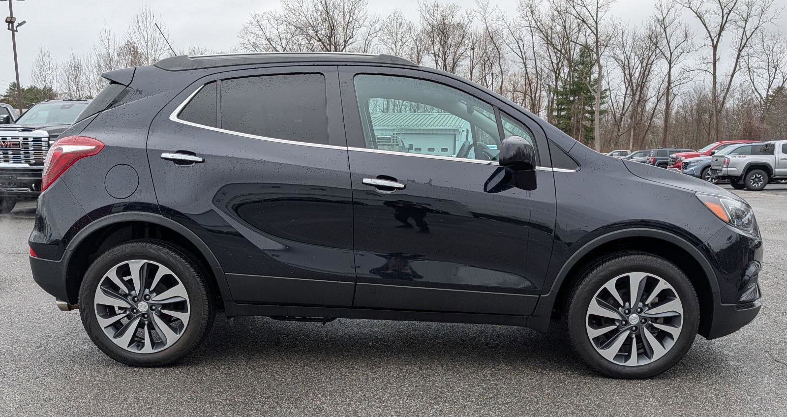 Certified 2022 Buick Encore Preferred w/ Safety Package image 7