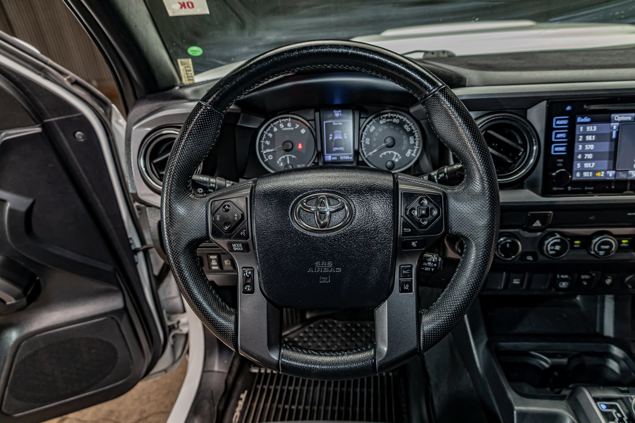 Used 2019 Toyota Tacoma TRD Sport AWD/4WD image 18