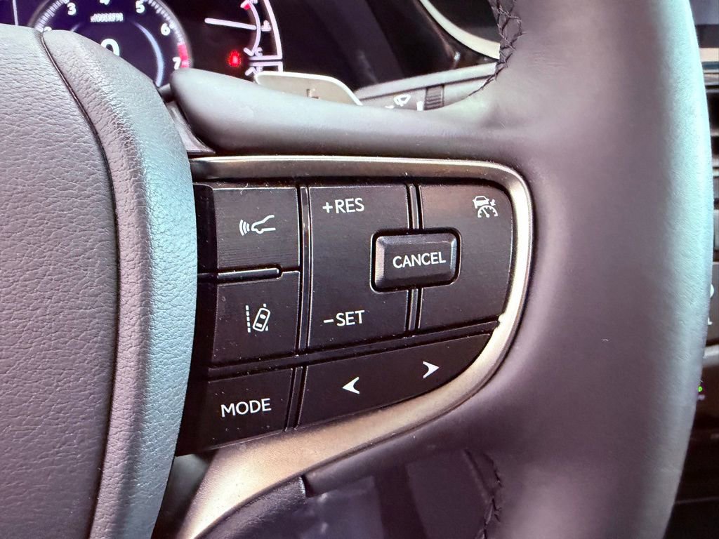 Certified 2022 Lexus ES 350 w/ Premium Package FWD image 21