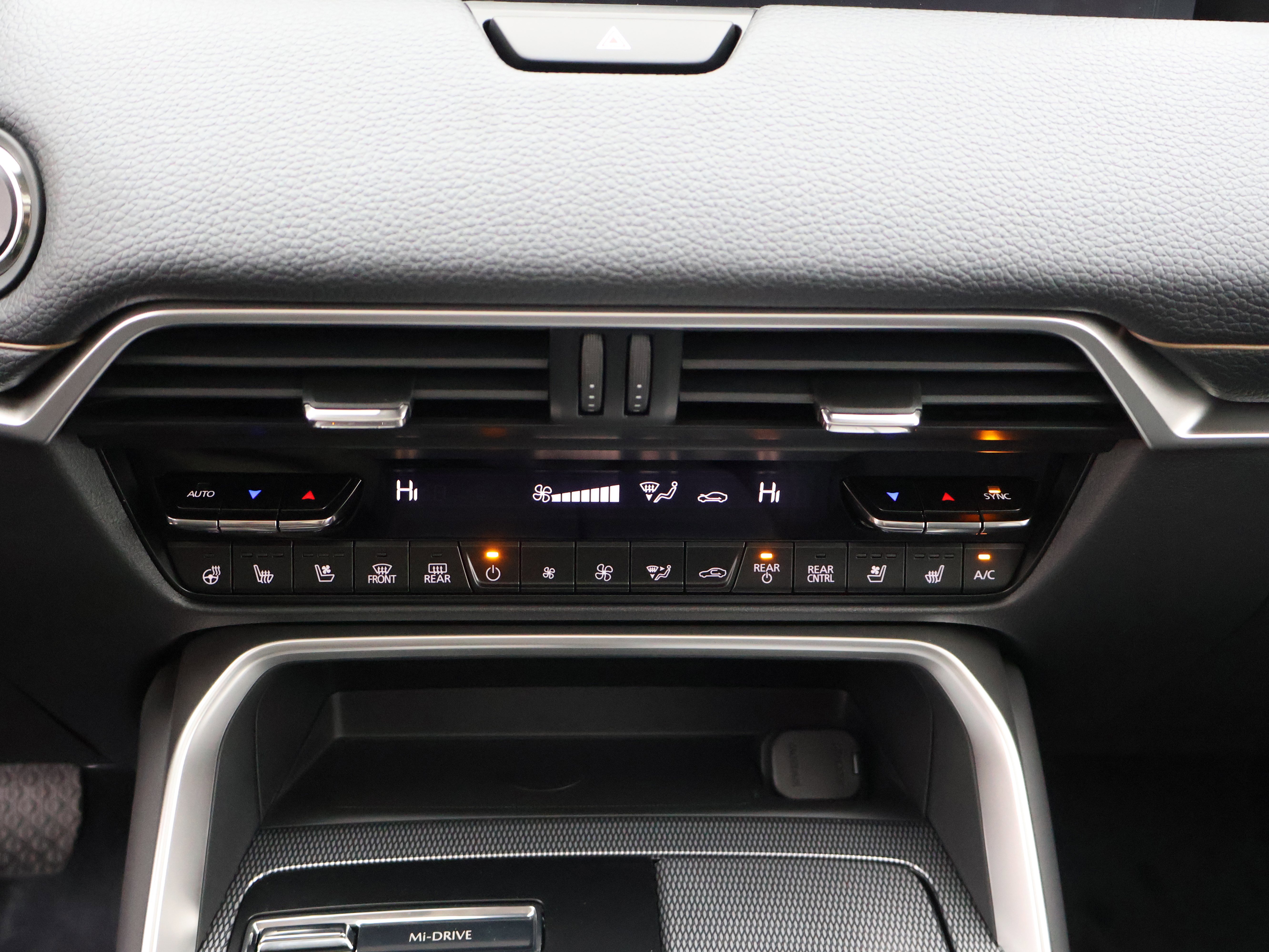 New 2026 MAZDA CX-90 Plug-In Hybrid w/Premium Sport image 30