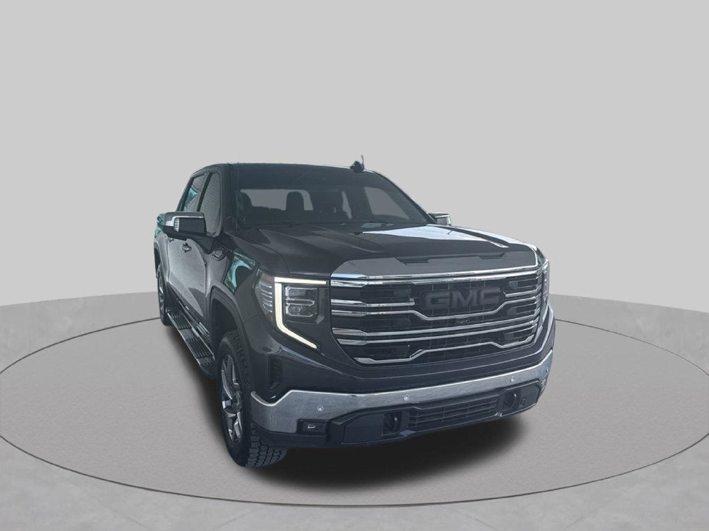 Used 2022 GMC Sierra 1500 SLT w/ SLT Premium Plus Package AWD/4WD image 14