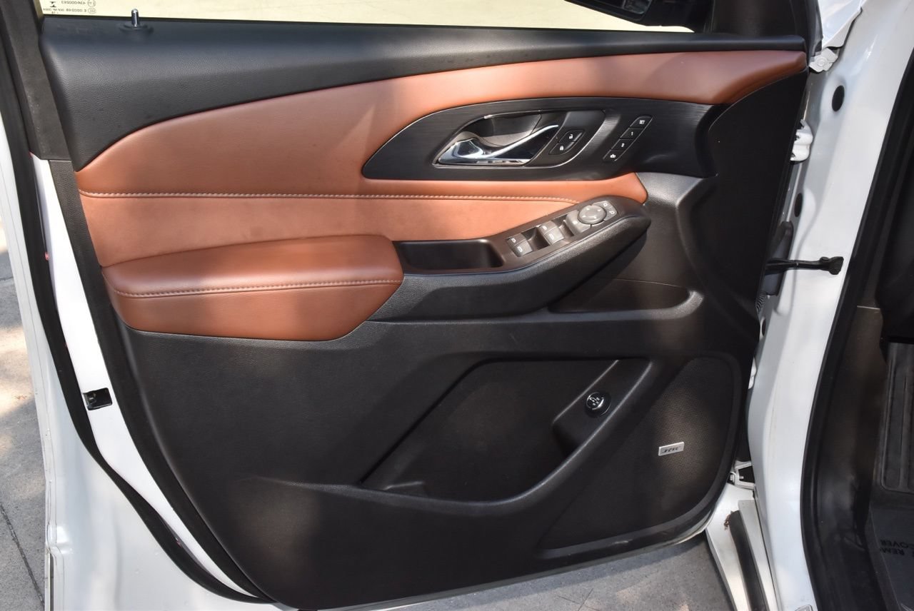 Used 2019 Chevrolet Traverse High Country AWD/4WD image 37
