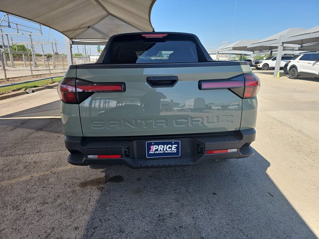 Used 2023 Hyundai Santa Cruz SEL image 4