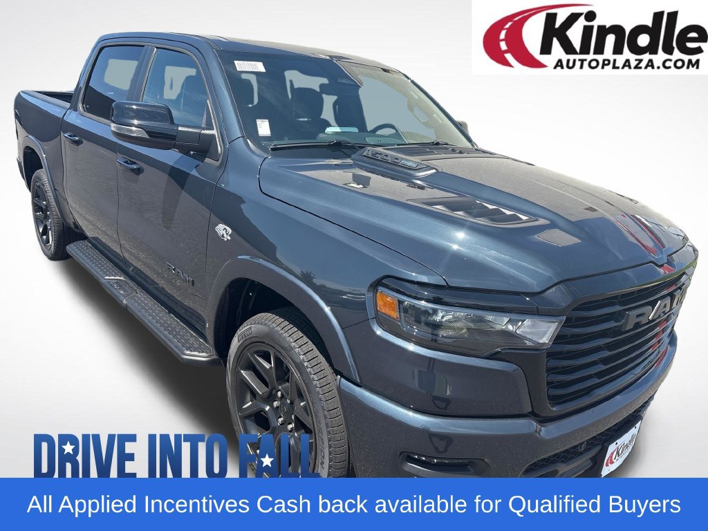 New 2026 RAM 1500 Laramie w/ Night Edition AWD/4WD 360° Tour