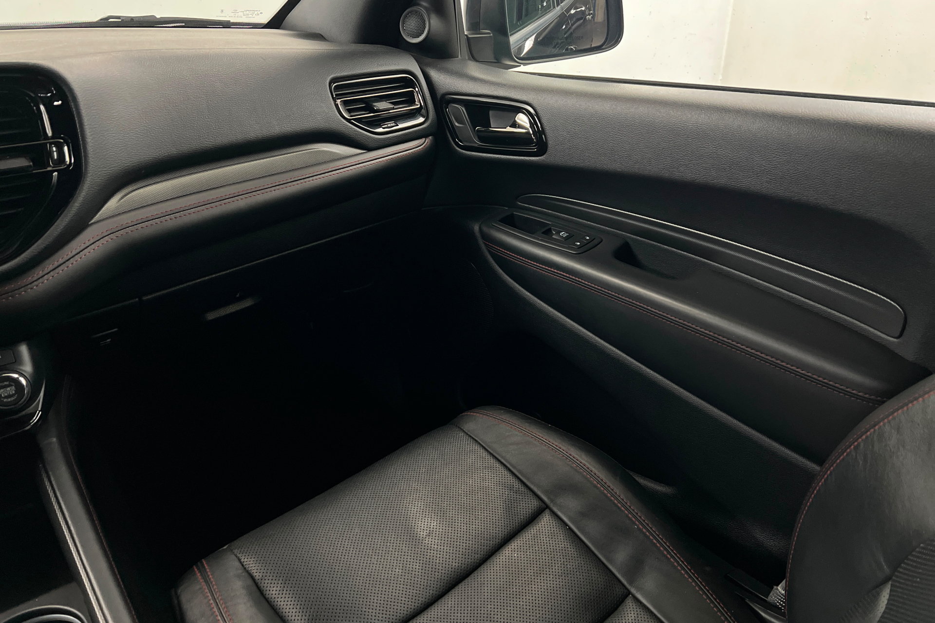 Used 2024 Dodge Durango GT AWD/4WD image 10