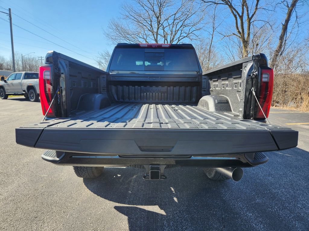 New 2026 GMC Sierra 3500 Denali Ultimate AWD/4WD image 29