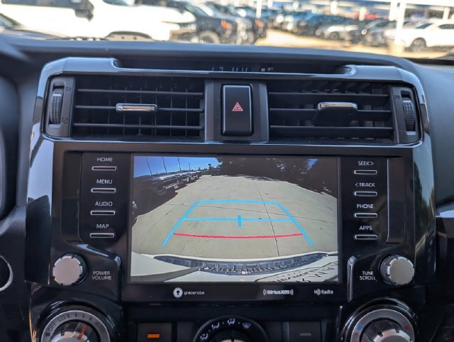 Used 2020 Toyota 4Runner Venture AWD/4WD image 29