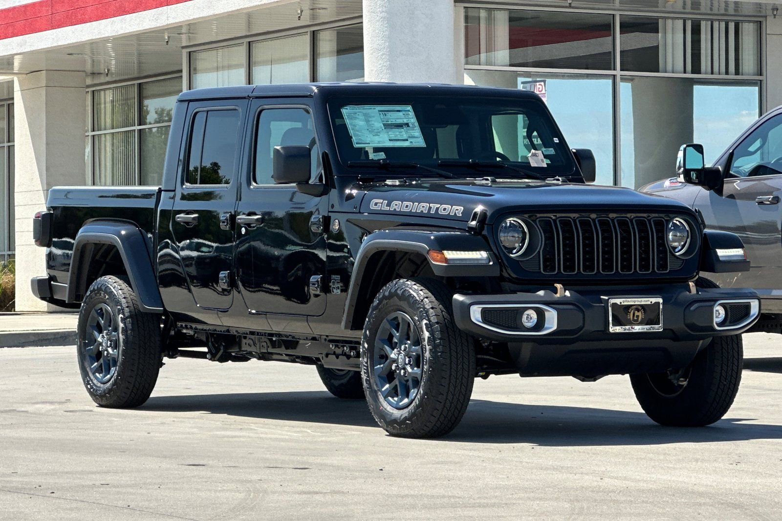 New 2026 Jeep Gladiator Sport AWD/4WD image 9