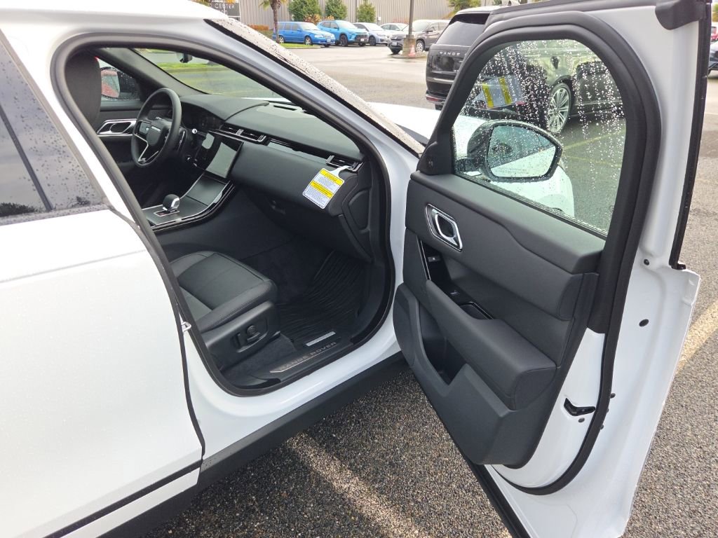 New 2026 Land Rover Range Rover Velar S image 19