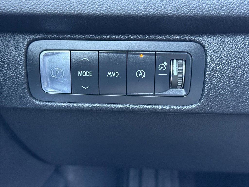 Used 2024 Chevrolet Traverse RS w/ LPO, Floor Liner Package image 26