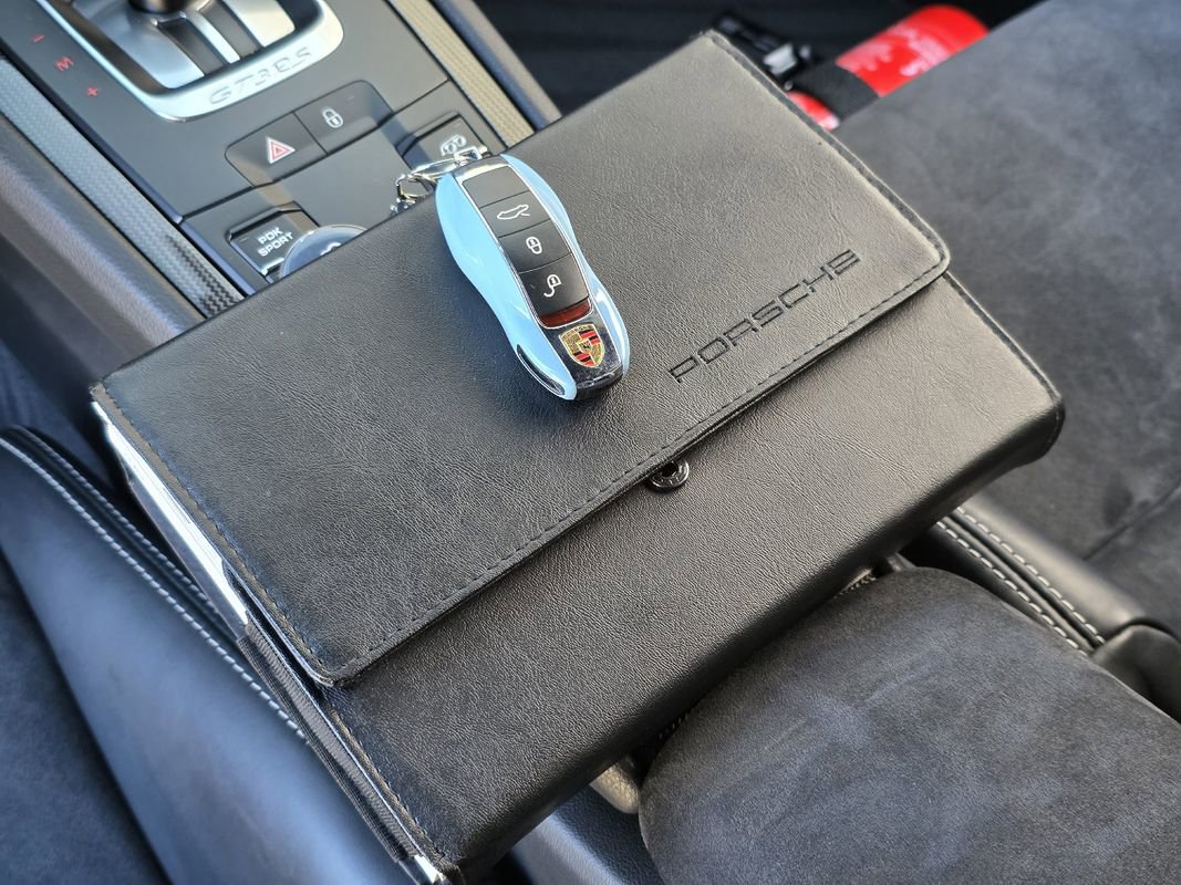 Used 2016 Porsche 911 GT3 RS image 27