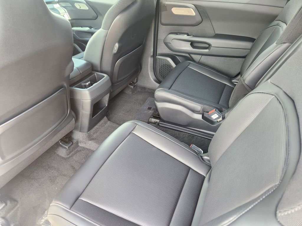 New 2027 Kia Telluride S image 10