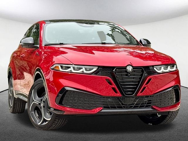 Used 2026 Alfa Romeo Tonale w/ Active Assist Package AWD/4WD image 2