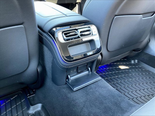 Certified 2022 Mercedes-Benz S 500 4MATIC image 12