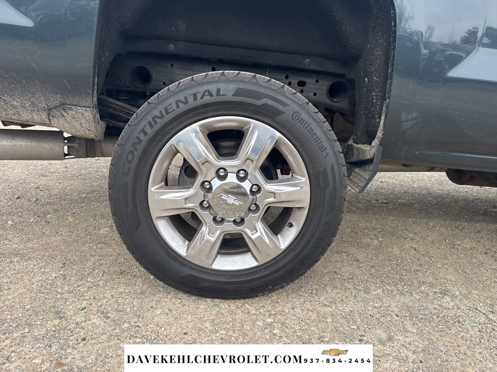 Used 2018 Chevrolet Silverado 2500 LTZ w/ LTZ Plus Package AWD/4WD image 41