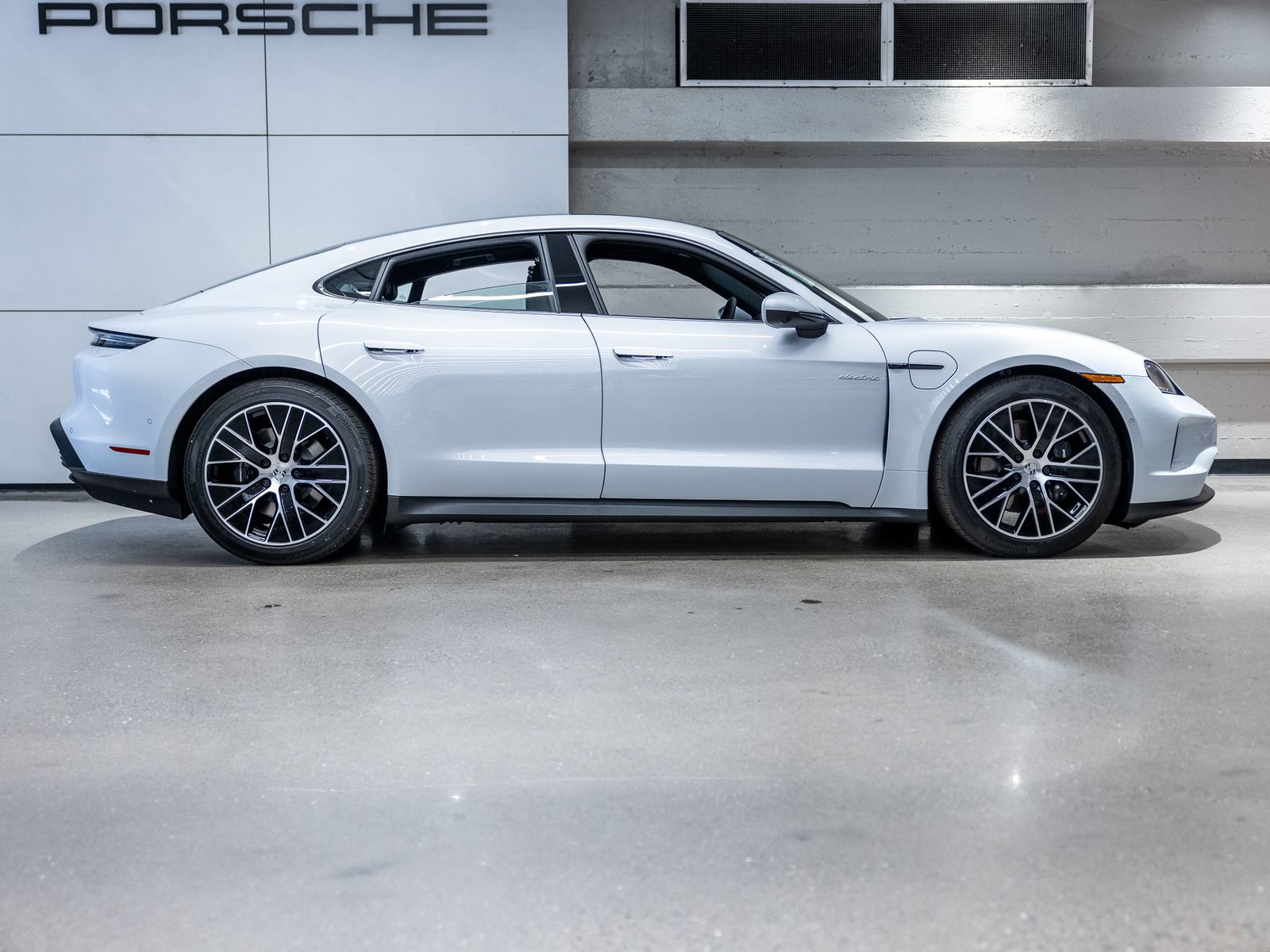 New 2026 Porsche Taycan RWD image 9