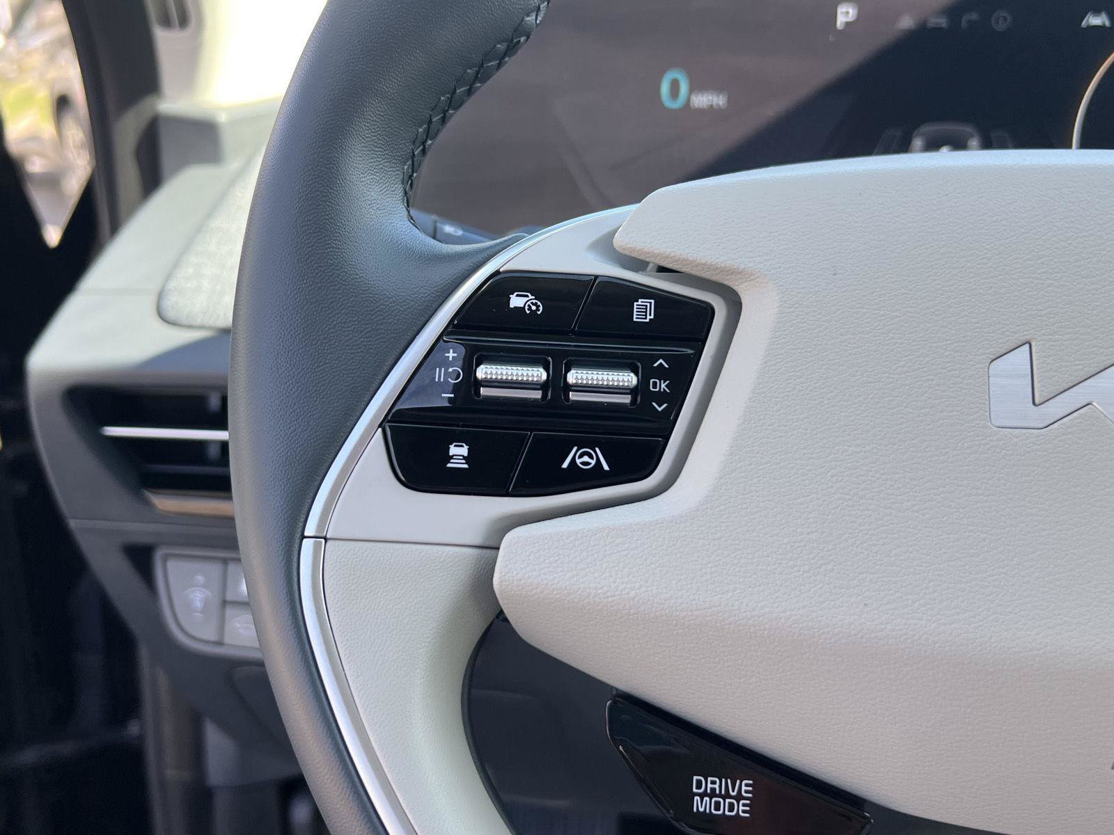 Used 2023 Kia EV6 Wind w/ Wind Technology Package AWD/4WD image 32