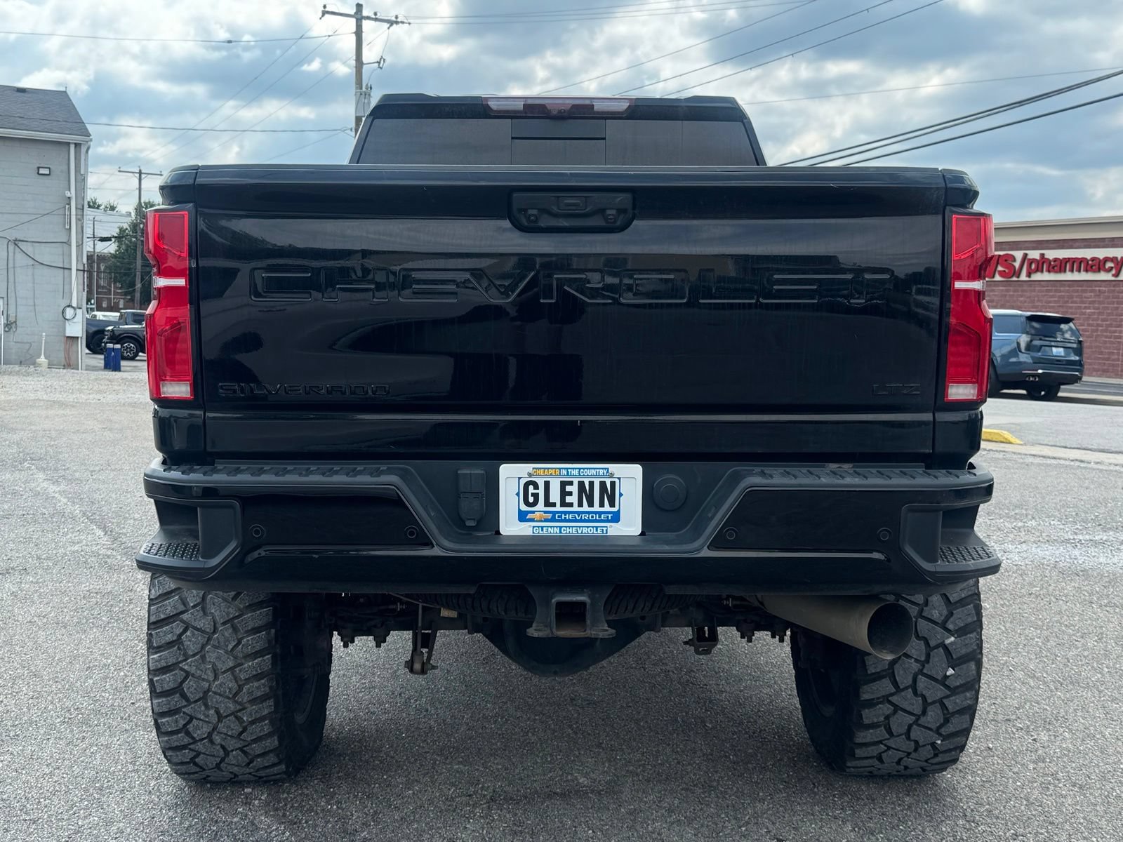 Used 2024 Chevrolet Silverado 2500 LTZ w/ LTZ Plus Package AWD/4WD image 5